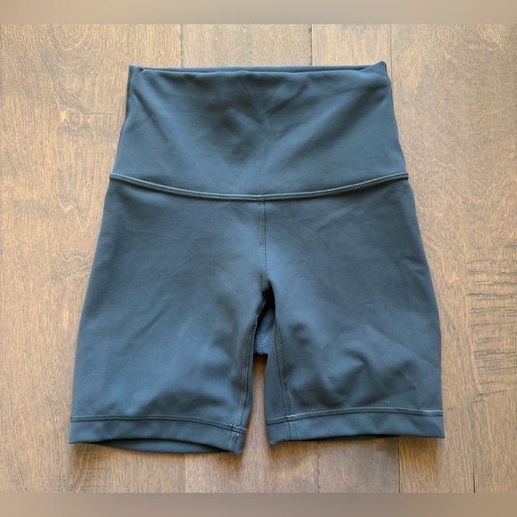 Lululemon Wunder Train High-Rise Shorts 6" - Picture 7 of 11